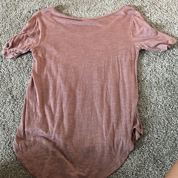 Madewell T-Shirt Womens XS pink Solid short sleeve top - Picture 3 of 3